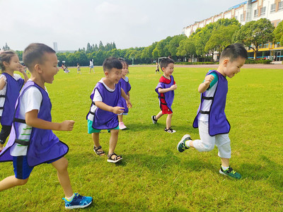 &ldquo;熱辣一夏,開心蘋果娃&rdquo;--金蘋果幼兒園夏日迎新活動(二)